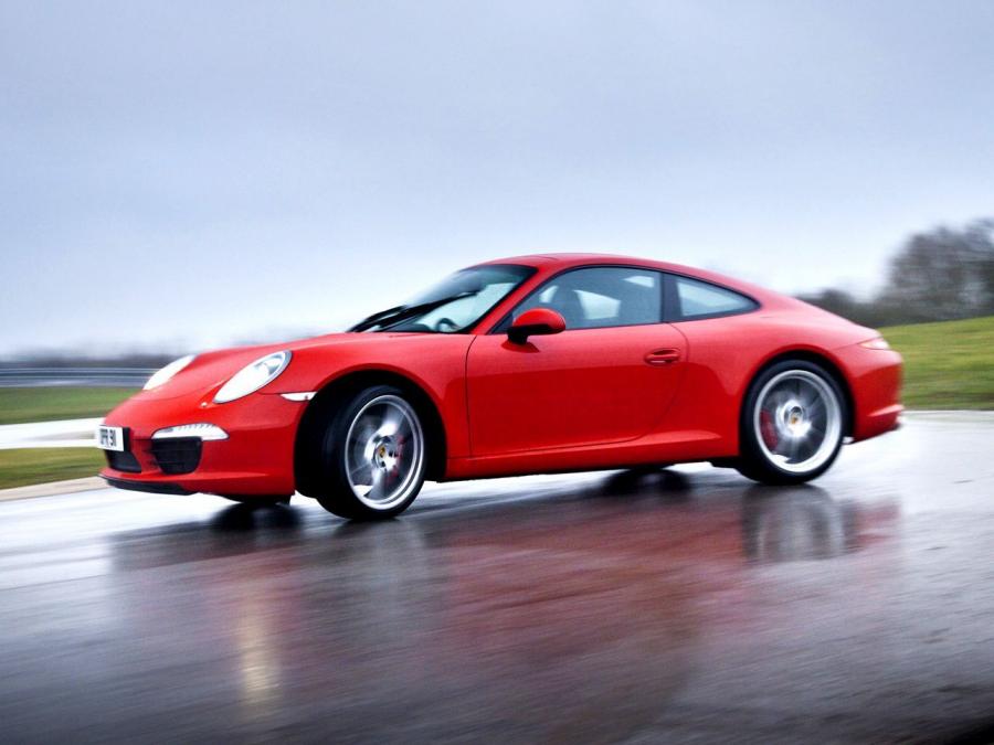  Porsche 911 Carrera S 2012 года  (UK) (фото 7 из 24)